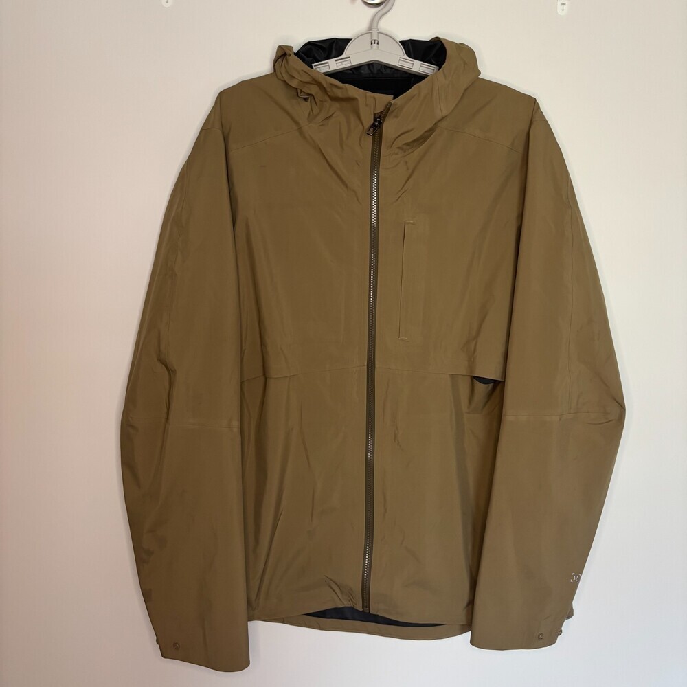 LULULEMON Rain Coat Mens XXL Tan Full Zip Hooded Athleisure Spring Pockets